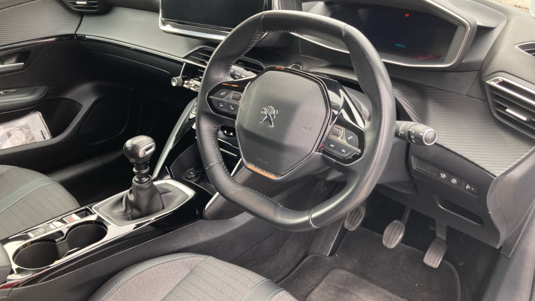 Peugeot 208 1.2 PureTech 100 Allure Premium 5dr Petrol Hatchback